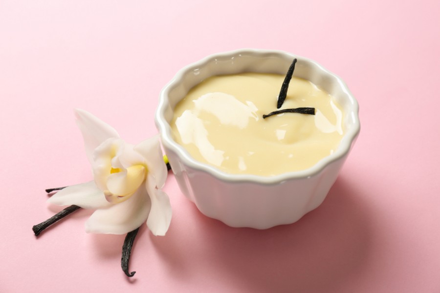 Préparer une recette de crème vanille à la parisienne